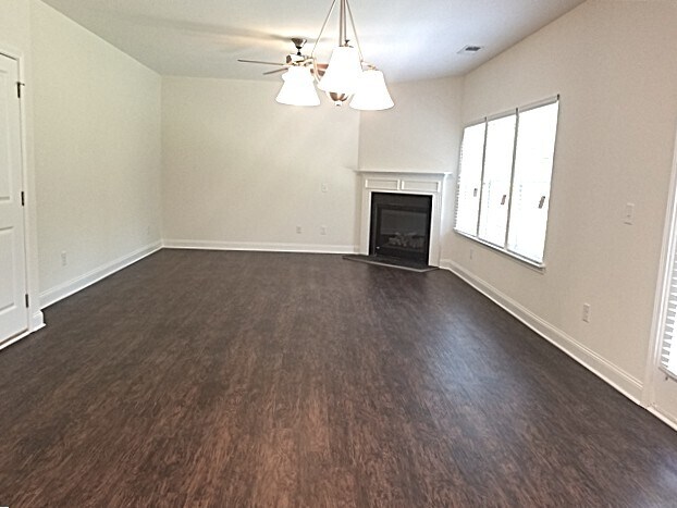 Building Photo - 3483 Shady Cove Ct