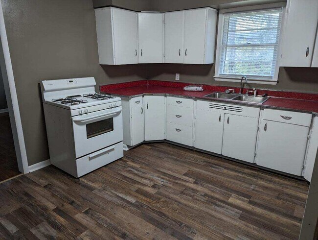 Foto del edificio - New Listing in Marion IN