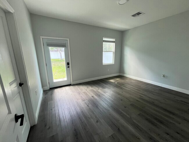 Foto del edificio - 774 Dan River Ave