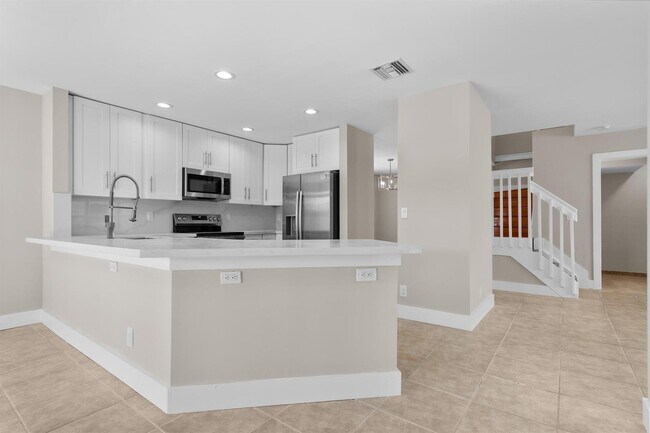 Foto del edificio - 4250 NW 1st Pl