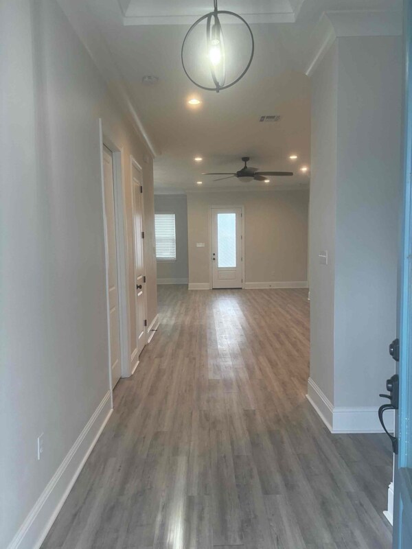 Building Photo - 77 W Claiborne Square