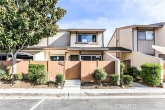 Building Photo - 1642 Avenida Selva