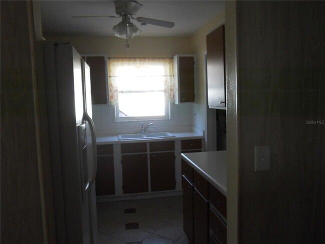 Foto del edificio - 2531 Sable Ave