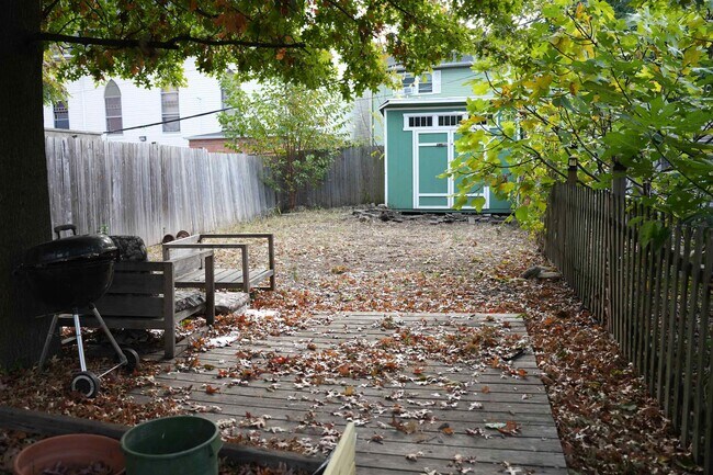 Foto del edificio - 40 Van Reypen St