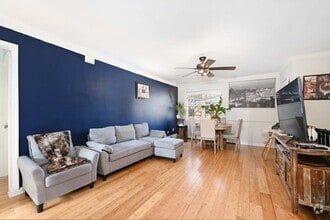 Building Photo - 725 Joralemon St