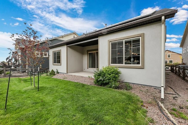 Building Photo - 6567 Bramble Bend Ct