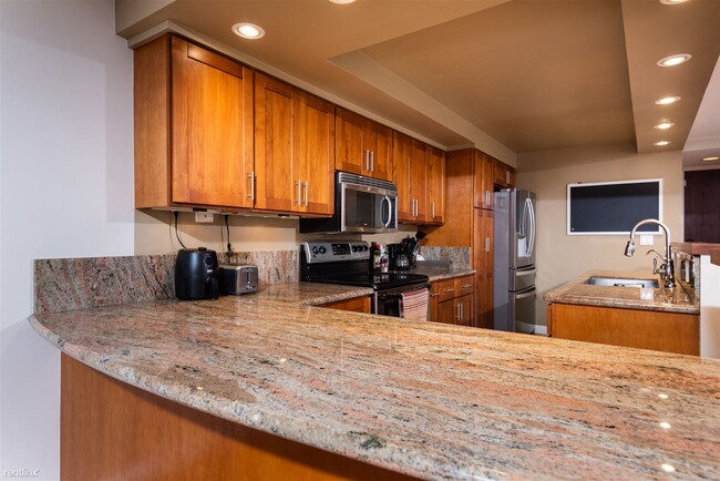 Building Photo - 2 br, 2.5 bath Condo - 217 Prospect Street D2