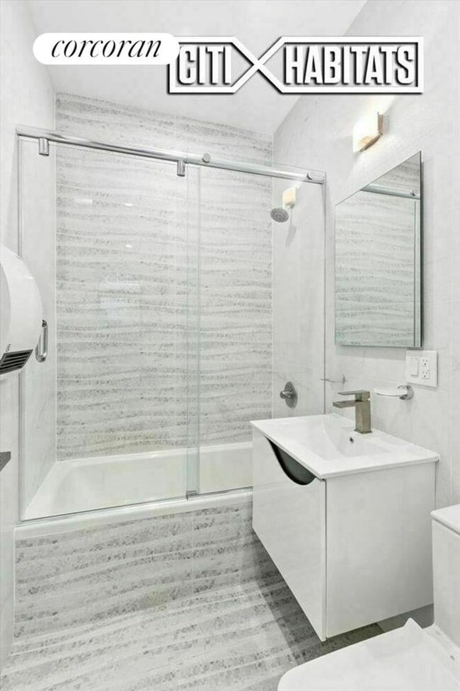 Foto del edificio - 420 E 138th St
