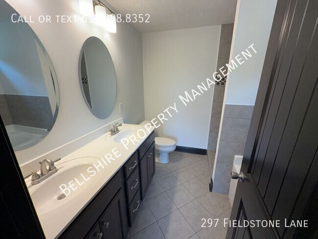 Foto del edificio - 297 Fieldstone Ln