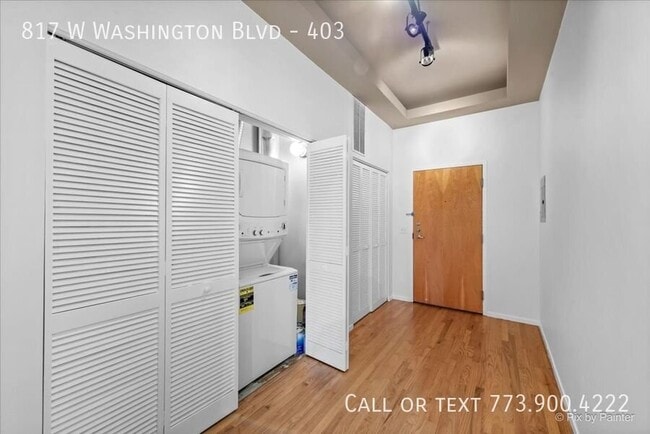 Building Photo - 817 W Washington Blvd