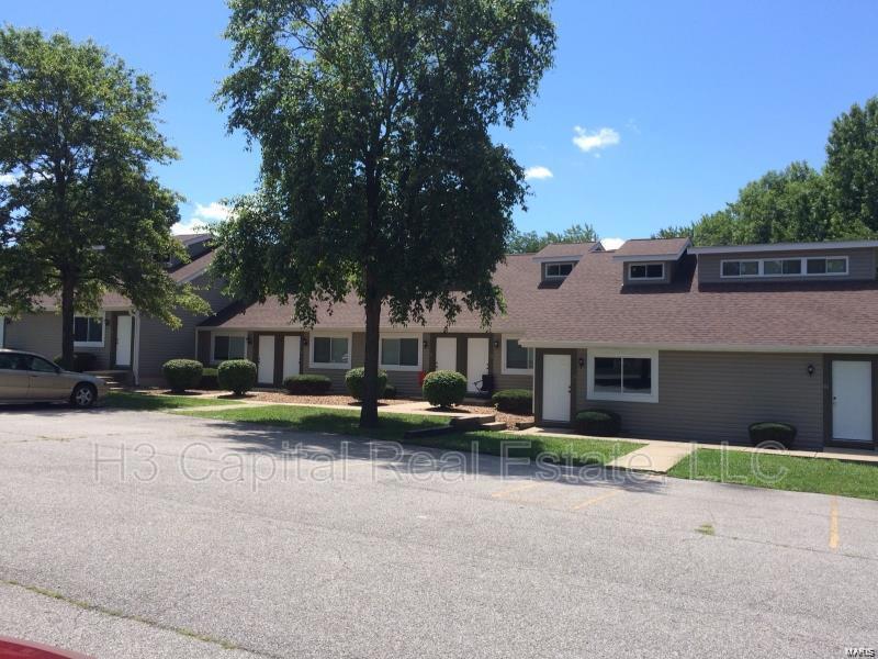 77 Village Ct, Glen Carbon, IL 62034 Townhome Rentals in Glen Carbon