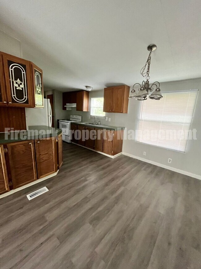 Foto del edificio - Double Wide for rent in Tullahoma