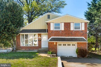 Building Photo - 9967 Verree Rd