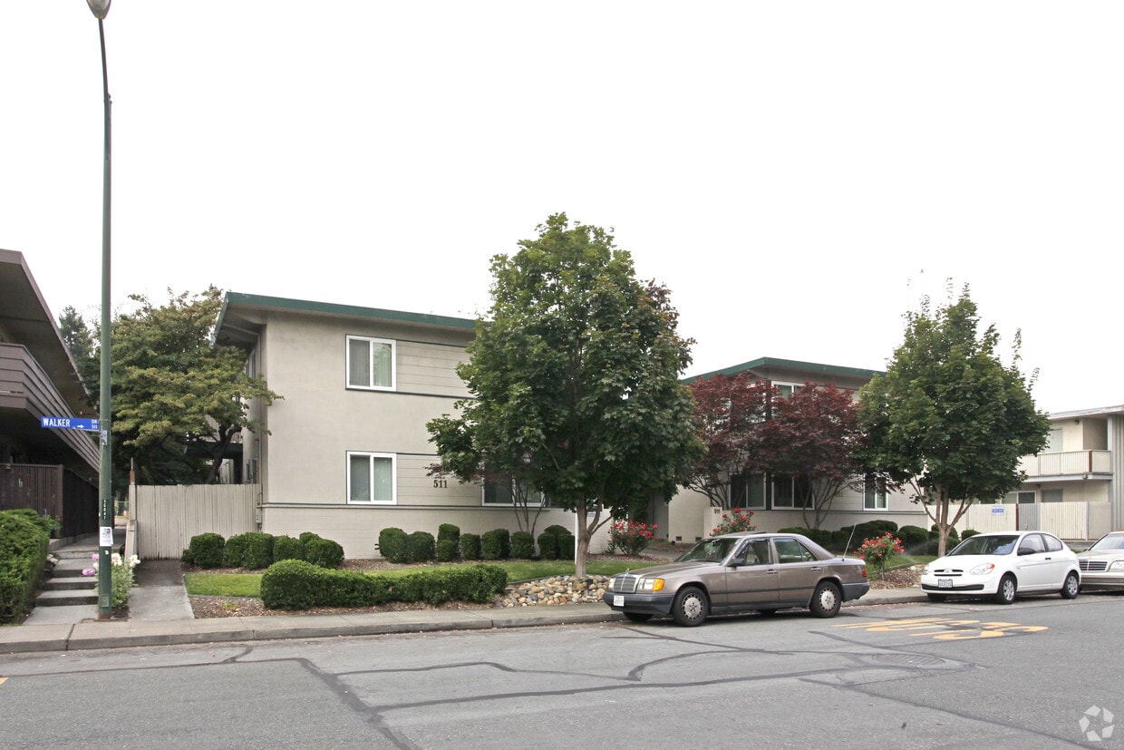 Foto del edificio - 511 Walker Dr