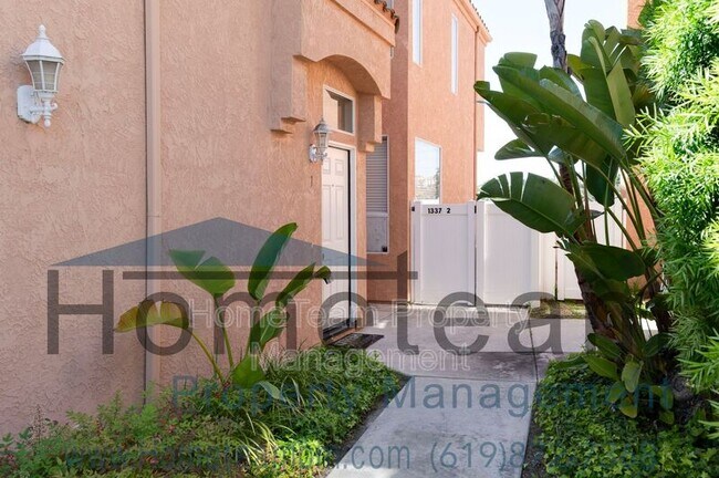 Building Photo - 1337 Serena Cir