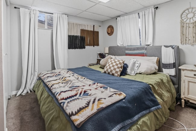 Building Photo - 15646 W 1st Dr