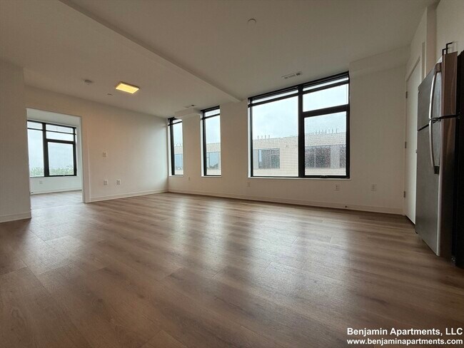 Foto del edificio - 89 Brighton Ave