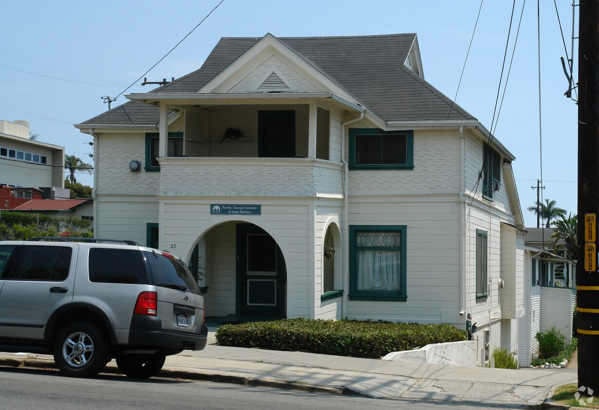 Foto del edificio - 23 W Mission St