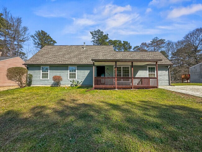 Foto del edificio - 7065 Merrywood Dr