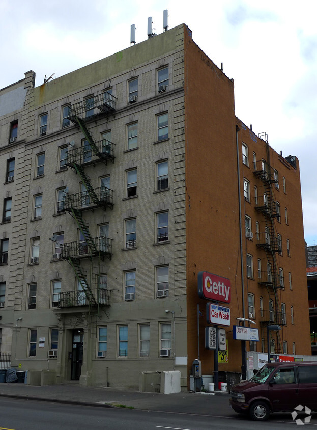 Foto del edificio - 133 W 145th St