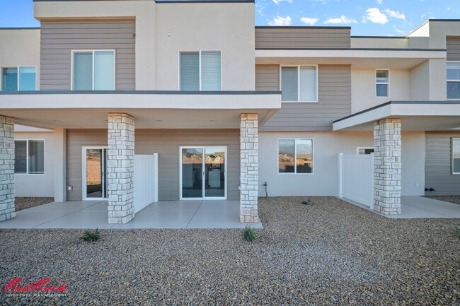 Building Photo - Newly Built 4 Bedroom Townhome!