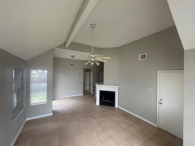 Building Photo - 11529 Springshire Dr