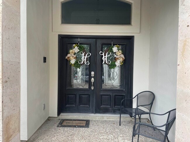 Foto del edificio - 3811 Sandcliff Dr