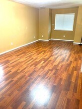 Building Photo - 16523 Terrace Hollow Ln