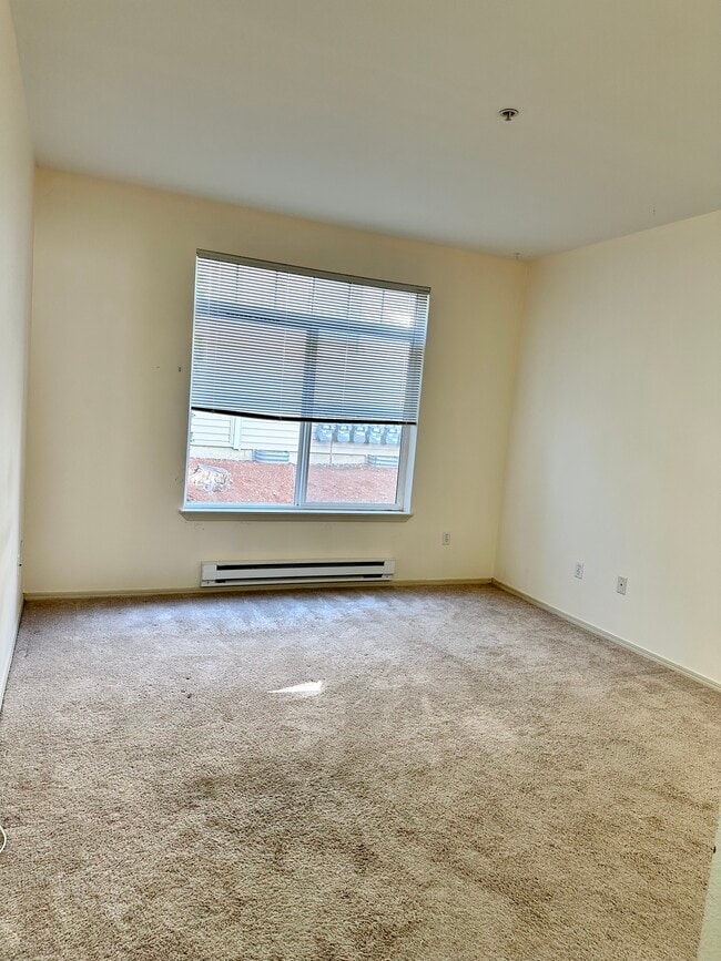 Main bedroom - 5400 Harbour Pointe Blvd
