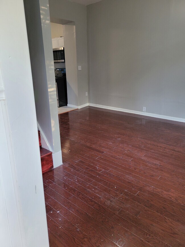 Foto del edificio - 1521 S Komensky Ave