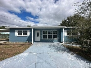 Building Photo - 9401 88th Way N