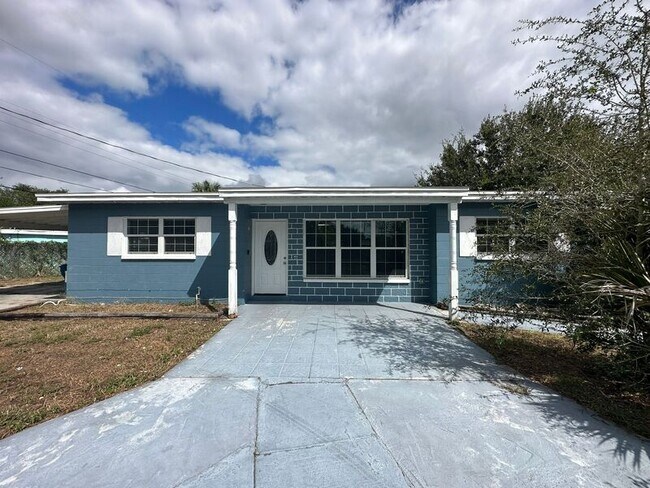 Building Photo - 9401 88th Way N