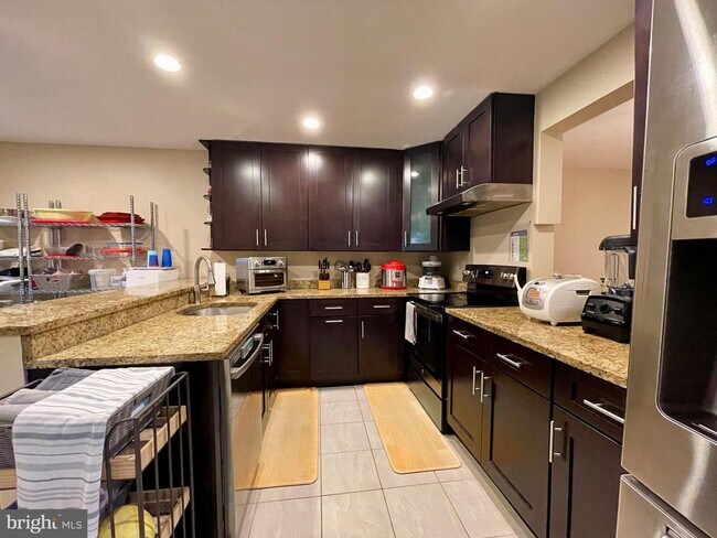 Foto del edificio - 11871 New Country Ln