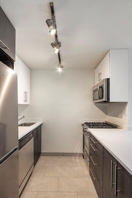 Foto del edificio - 360 W 34th St.