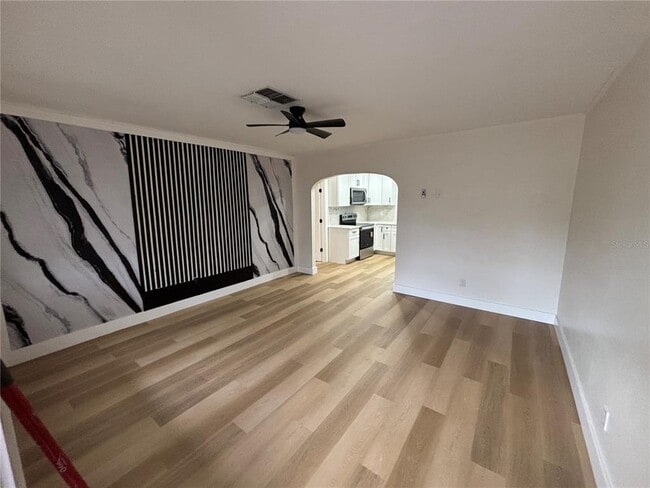 Foto del edificio - 1215 New York Ave