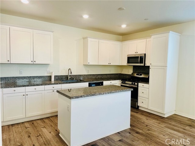 Building Photo - 6014 Sendero Ave