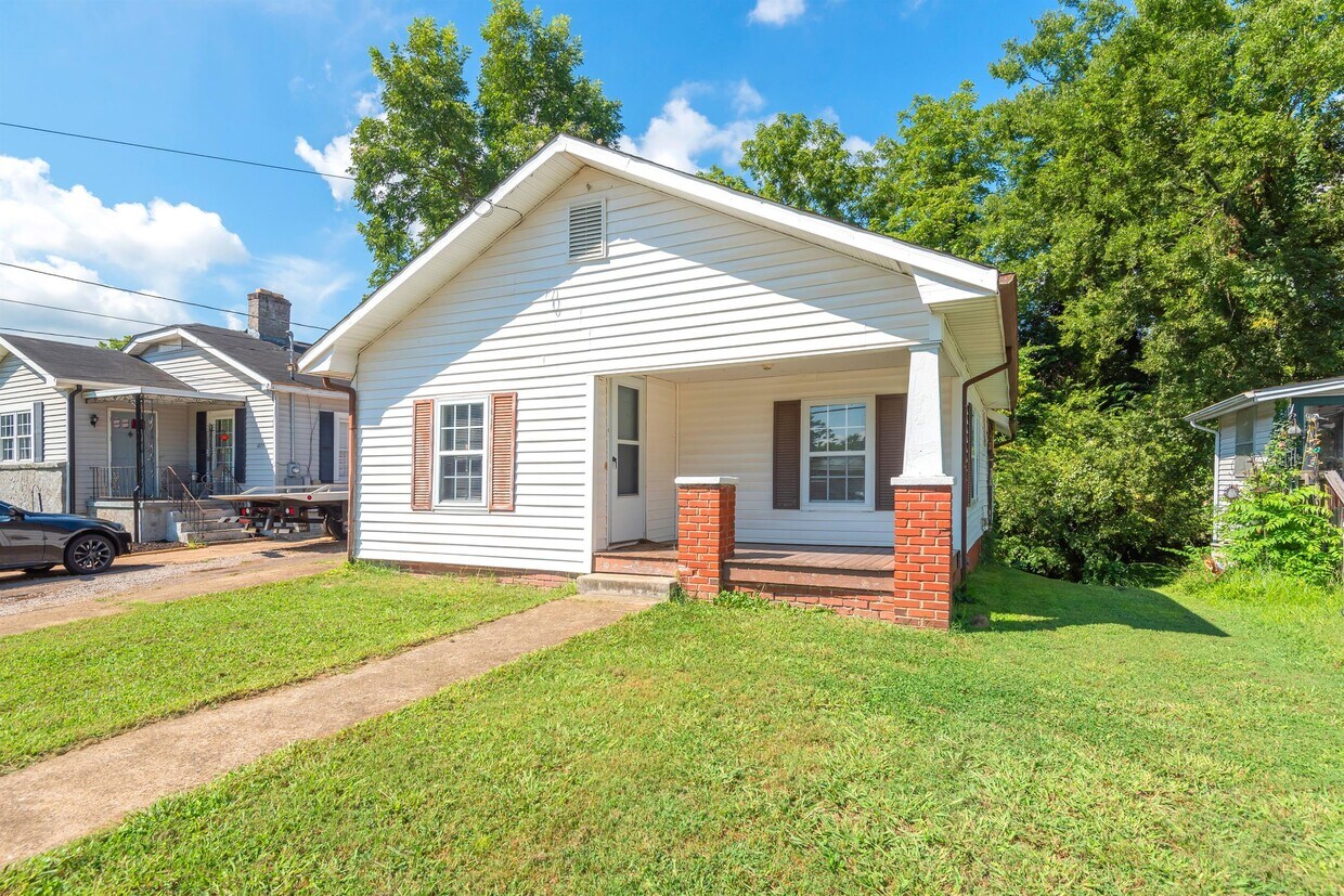 Photo - 1869 Beech St SE (Knoxville, TN)