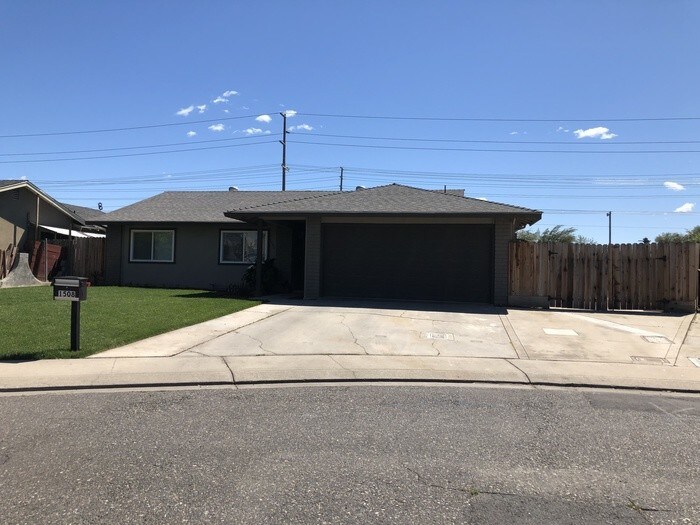 Primary Photo - 1508 Rosario Ave
