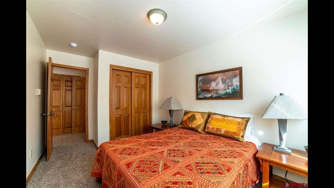Foto del edificio - 209 Jenkins Ranch Rd