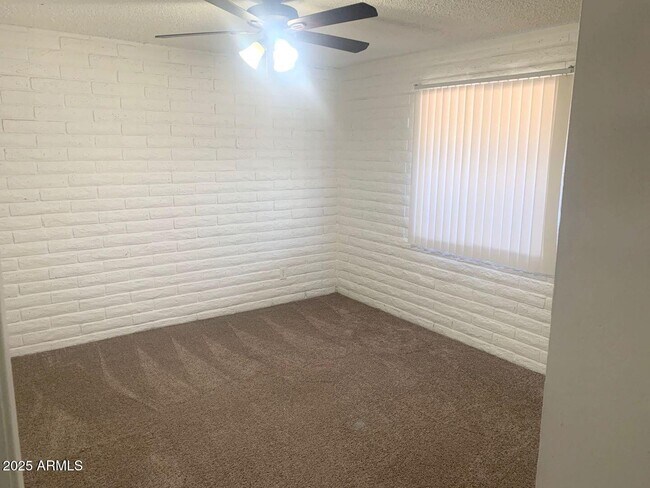 Building Photo - 6741 N 45th Ave