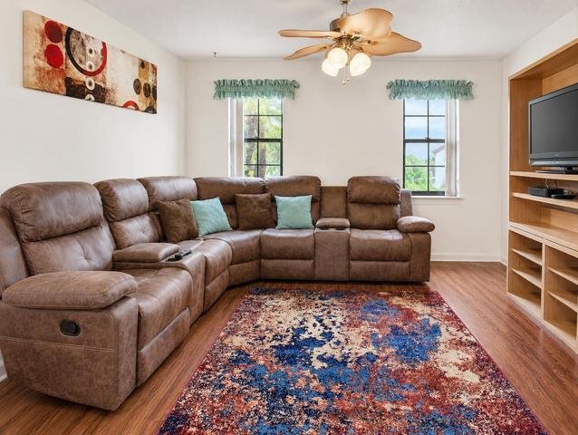 Foto del edificio - 1710 Shoreside Cir