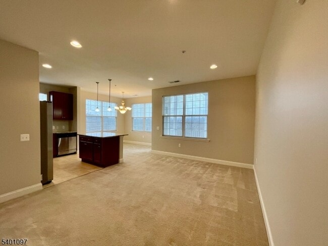 Foto del edificio - 3310 Ramapo Ct