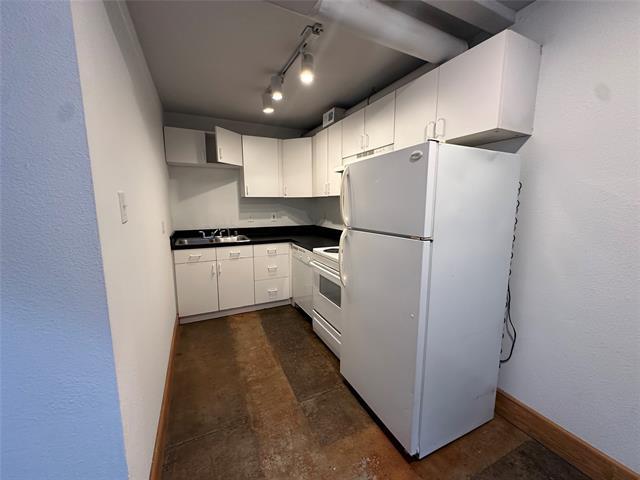 Foto del edificio - 2937 Clover St