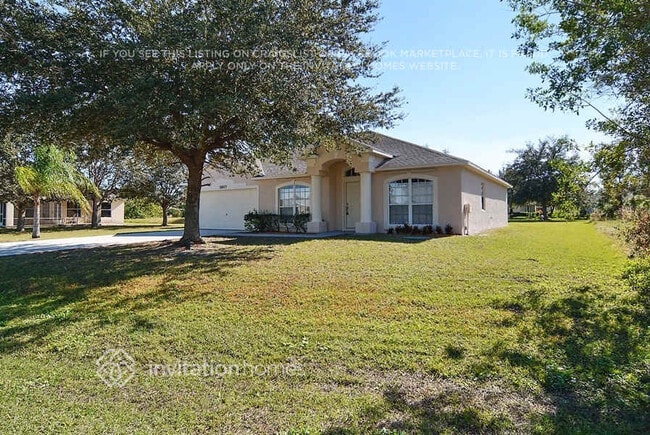 Building Photo - 5807 NW Carr Ct