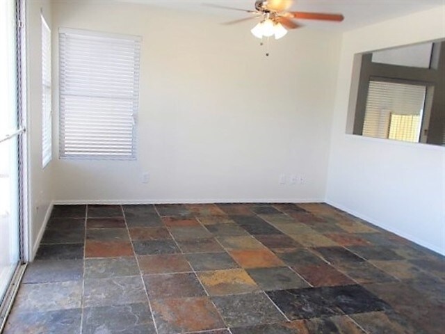 Foto del edificio - 14228 N 23rd St