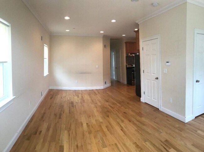 Building Photo - 311 Yetman Ave
