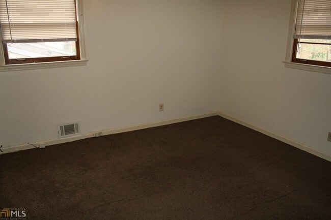Foto del edificio - 4372 Kimball Rd SW