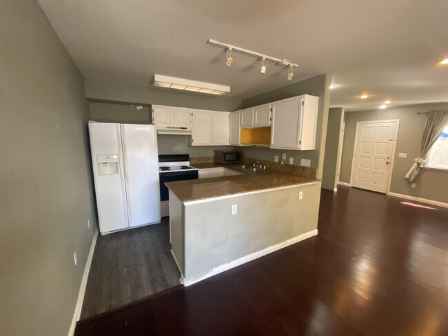 Foto del edificio - 2095 Scott Blvd