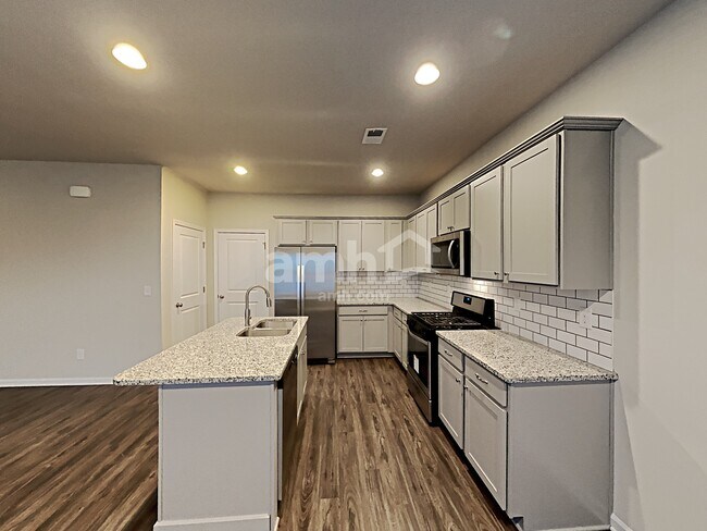 Foto del edificio - 222 N Fortune Way