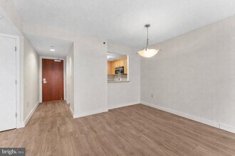 Building Photo - 1150 K St NW